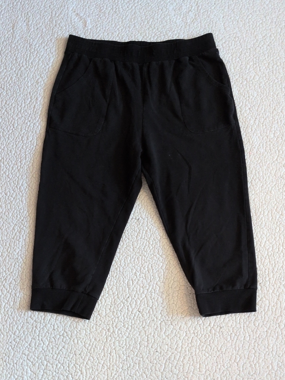 Amazon Essentials Cotton Blend Cropped Capri Elastic Waist Joggers Athleisure